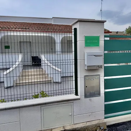 بيت ضيافة Green Home باري